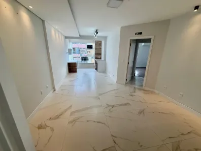 Apartamento com 2 Quartos à venda, 82m² no Coqueiros, Florianópolis