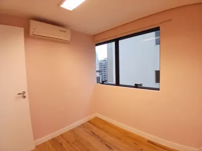 Ponto Comercial para alugar, 200m² no Itaim Bibi, São Paulo