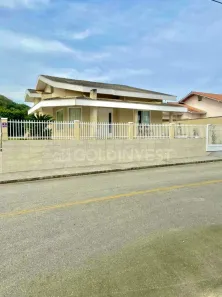 Casa com 2 Quartos à venda, 205m² no Souza Cruz, Brusque