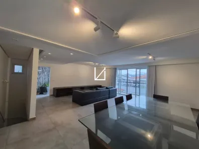 Casa com 3 Quartos à venda, 250m² no Jardim Leonor, São Paulo