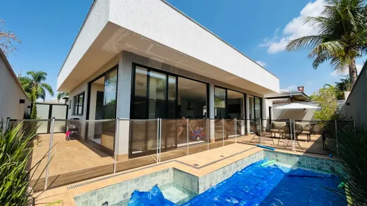 Casa de Condomínio com 4 Quartos à venda, 290m² no Residencial Granville, Goiânia