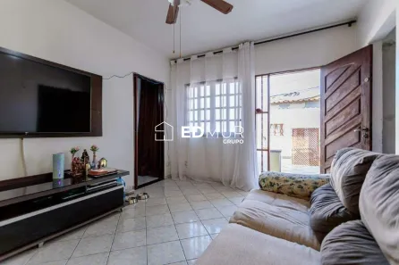 Casa com 2 Quartos à venda, 218m² no Vila Camilópolis, Santo André