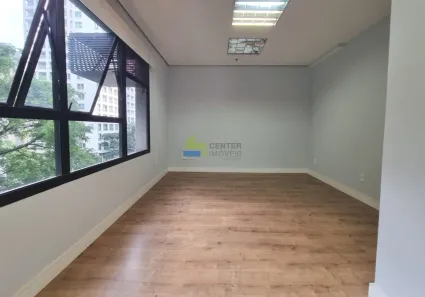 Sala Comercial à venda, 30m² no Paraíso, São Paulo