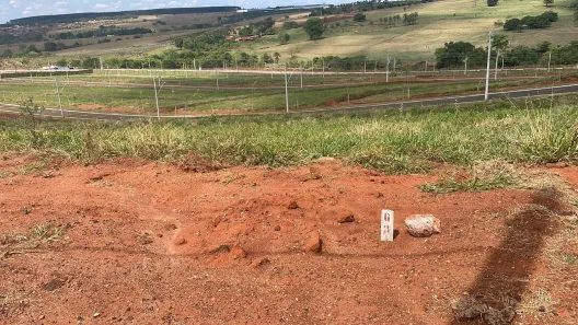 Lote/Terreno à venda, 278m² no Granja Marileusa, Uberlândia