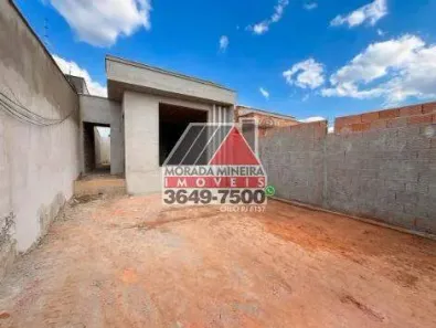 Casa com 3 Quartos à venda, 102m² no Novo Centro, Santa Luzia
