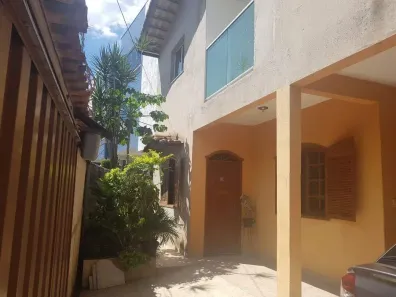 Casa com 3 Quartos à venda, 250m² no Eldorado, Contagem
