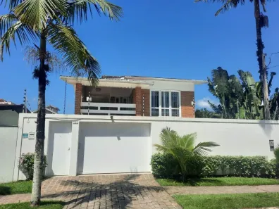 Casa com 6 Quartos à venda, 200m² no Balneário Praia do Pernambuco, Guarujá