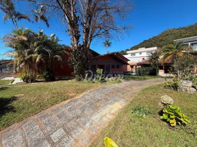 Casa com 4 Quartos à venda, 214m² no Iucas, Teresópolis
