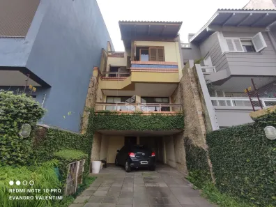 Casa com 3 Quartos à venda, 224m² no Tristeza, Porto Alegre