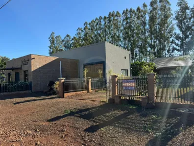 Fazenda/Sítio com 2 Quartos à venda, 1400m² no Parque Alvorada, Dourados