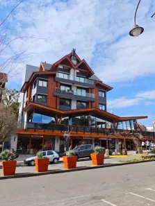 Casa com 2 Quartos à venda, 80m² no Centro, Gramado