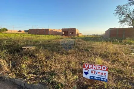 Lote/Terreno à venda, 240m² no Loteamento Parque dos Lírios, Rondonópolis