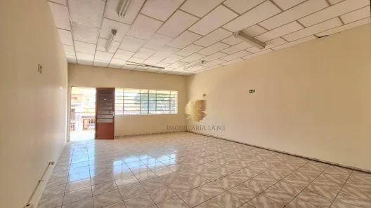 Sala Comercial para alugar, 60m² no Vila Ramaciotti, Valinhos
