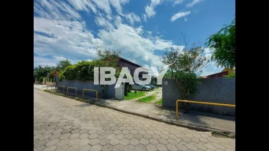 Casa com 1 Quarto para alugar, 55m² no Campeche, Florianópolis