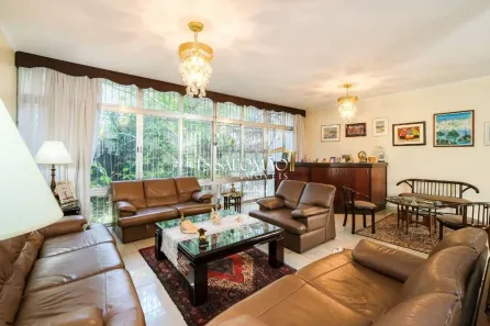 Casa com 4 Quartos para alugar, 269m² no Sumaré, São Paulo
