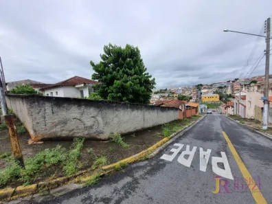 Lote/Terreno à venda, 360m² no Vila Flora, Bragança Paulista