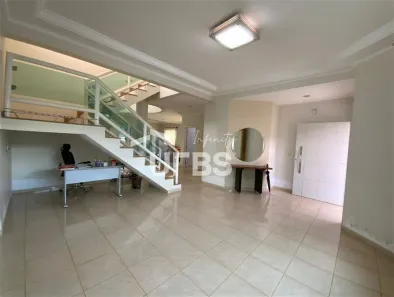 Prédio Comercial com 4 Quartos à venda, 450m² no Jardim Karaíba, Uberlândia
