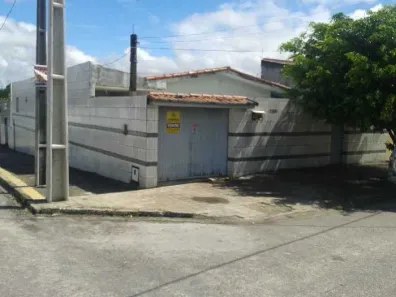 Casa com 3 Quartos à venda, 250m² no Lagoa Nova, Natal