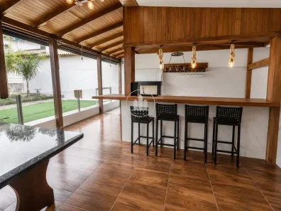 Casa com 3 Quartos para alugar, 340m² no Bom Viver, Biguaçu