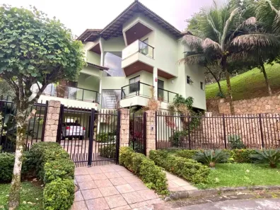 Casa de Condomínio com 4 Quartos para alugar, 300m² no Pechincha, Rio de Janeiro