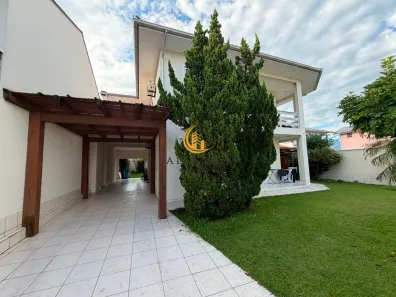 Casa com 3 Quartos à venda, 278m² no Centro, Palhoça