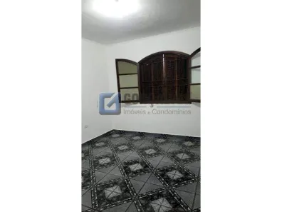 Sobrado com 3 Quartos à venda, 174m² no Vila Luzita, Santo André