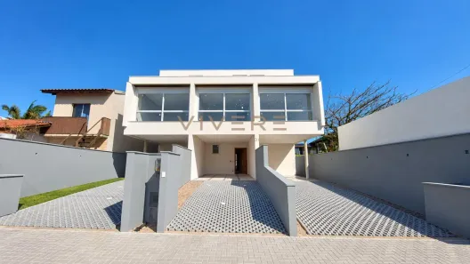 Casa com 3 Quartos à venda, 184m² no Campeche, Florianópolis