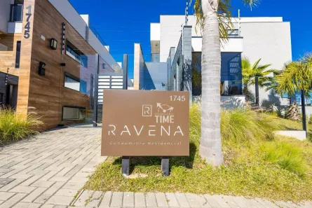 Sobrado com 3 Quartos à venda, 280m² no Santo Inácio, Curitiba