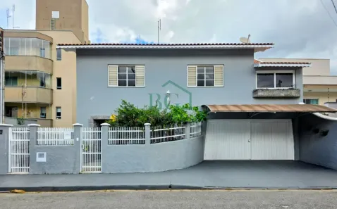 Casa com 4 Quartos à venda, 428m² no Parque Primavera, Poços de Caldas