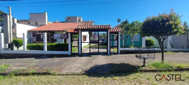 Casa com 2 Quartos à venda, 100m² no Cristal, Porto Alegre