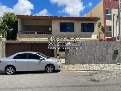 Casa com 5 Quartos à venda, 650m² no Coroa do Meio, Aracaju