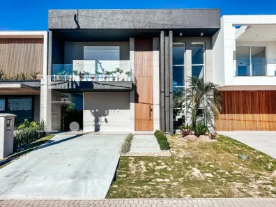 Sobrado com 4 Quartos à venda, 204m² no , Xangri-Lá