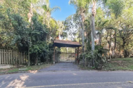 Casa com 3 Quartos para alugar, 300m² no Hípica, Porto Alegre