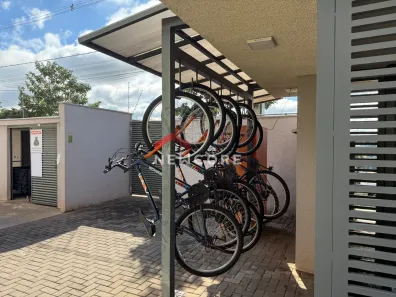 Apartamento com 2 Quartos à venda, 44m² no Colinas, Londrina