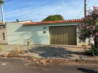 Casa com 1 Quarto à venda, 161m² no Jardim Roberto Selmi Dei, Araraquara
