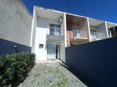 Casa com 2 Quartos para alugar, 70m² no Itacolomi, Balneário Piçarras