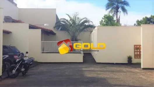 Casa de Condomínio com 2 Quartos à venda, 56m² no Dona Zulmira, Uberlândia