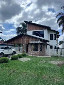 Casa de Condomínio com 4 Quartos à venda, 320m² no , Embu-Guaçu