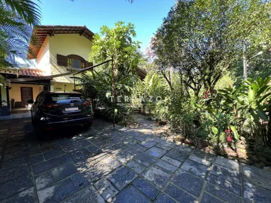 Casa de Condomínio com 3 Quartos à venda, 211m² no Corujas, Guapimirim