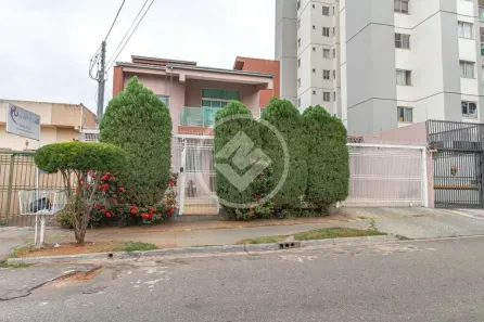 Sobrado com 4 Quartos à venda, 422m² no Jardim América, Goiânia