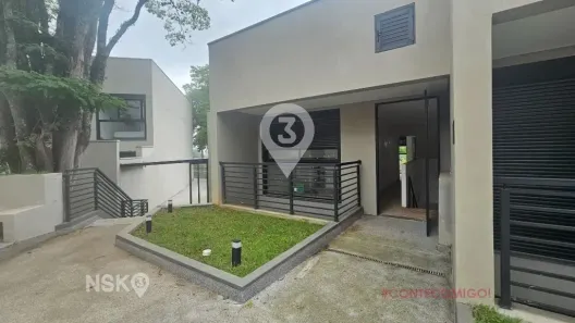 Sobrado com 2 Quartos à venda, 124m² no Granja Viana, Cotia