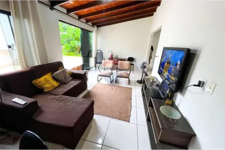 Casa com 2 Quartos à venda, 169m² no Vila Santa Maria, Rondonópolis