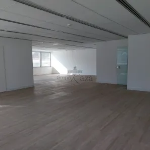 Prédio Comercial à venda, 130m² no Itaim Bibi, São Paulo