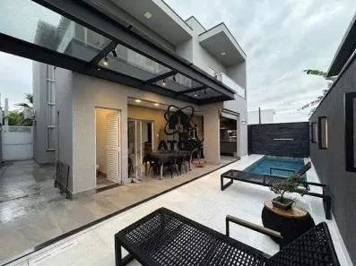 Casa de Condomínio com 3 Quartos à venda, 300m² no Piracangaguá, Taubaté