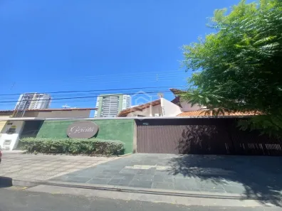 Casa com 5 Quartos para alugar, 497m² no Jóquei, Teresina