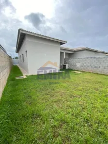Casa de Condomínio com 3 Quartos para alugar, 120m² no Petrópolis, Várzea Grande