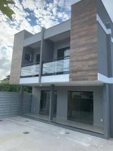 Casa com 2 Quartos à venda, 72m² no Ubatiba, Maricá