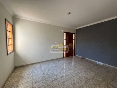 Casa com 4 Quartos à venda, 253m² no Jardim Induberaba, Uberaba