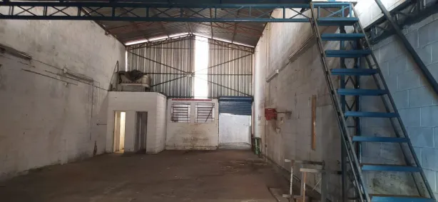 Galpão/Depósito/Armazém com 1 Quarto à venda, 224m² no Vila Brasílio Machado, São Paulo