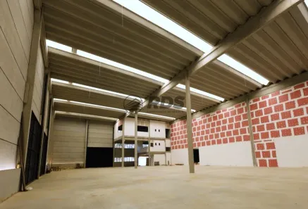 Galpão/Depósito/Armazém para alugar, 3600m² no Jardim Independência, Taubaté